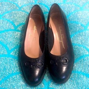 Luxury Salvatore FERRAEGAMO Shoes 4.5
